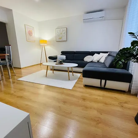 Apartment Golden Key