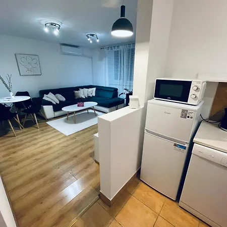 Golden Key Apartment