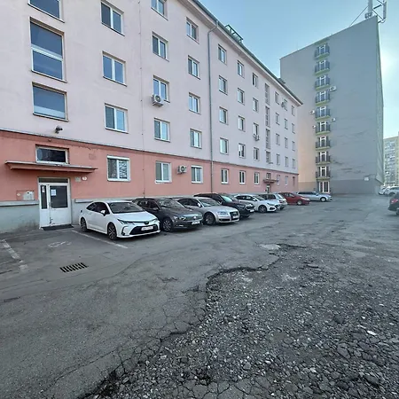 Golden Key Apartment *